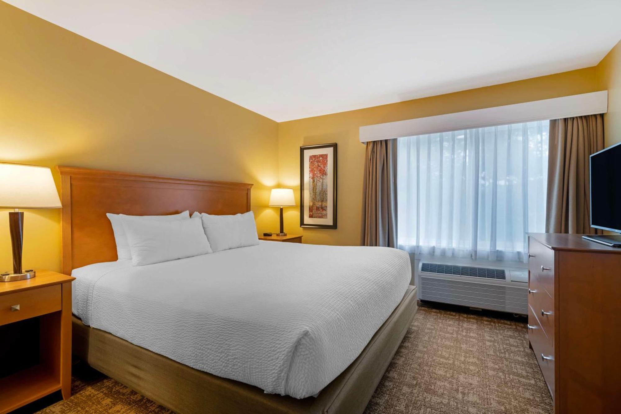 Best Western Plus Windjammer Inn & Conference Center Burlington Buitenkant foto